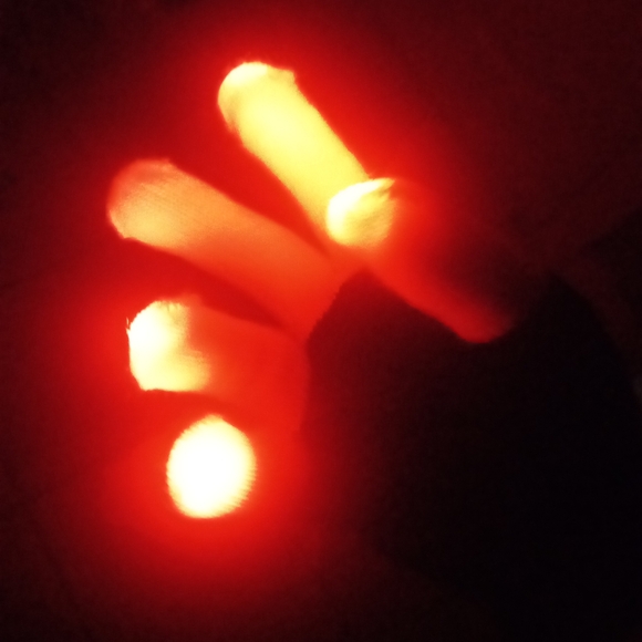Color Changing LED Gloves - Picture 15 of 15